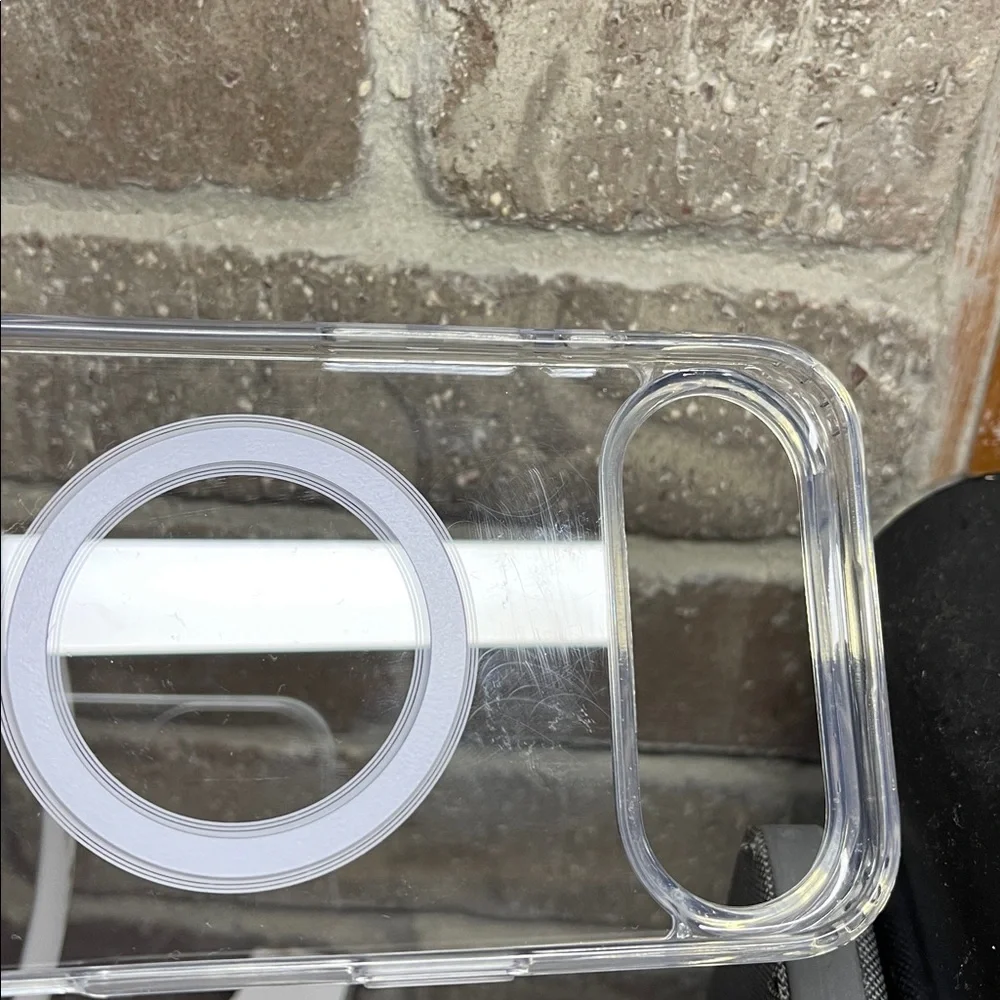 NEW As-is Clear Silicone Case for iPhone 17 Air - Picture 5 of 7